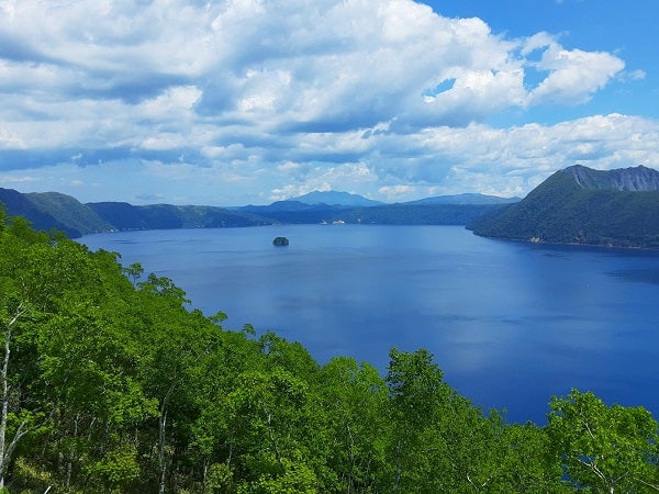 神秘の摩周湖と知床半島へ!2泊3日1
